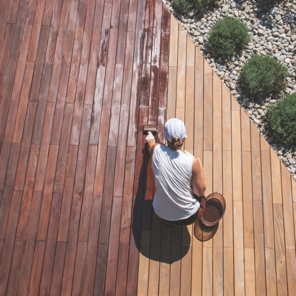 How long should my decking last?