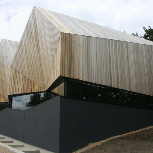 Finding The Right Cedar Cladding Supplier